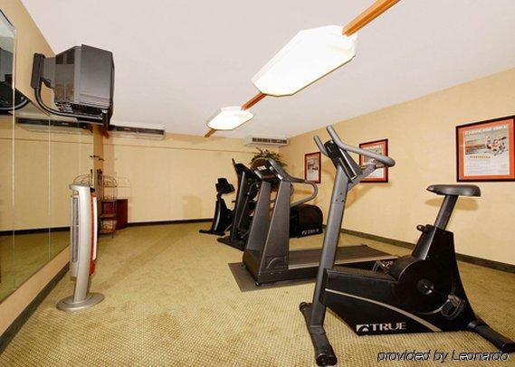 Quality Inn & Suites North Спрингфийлд Съоръжения снимка