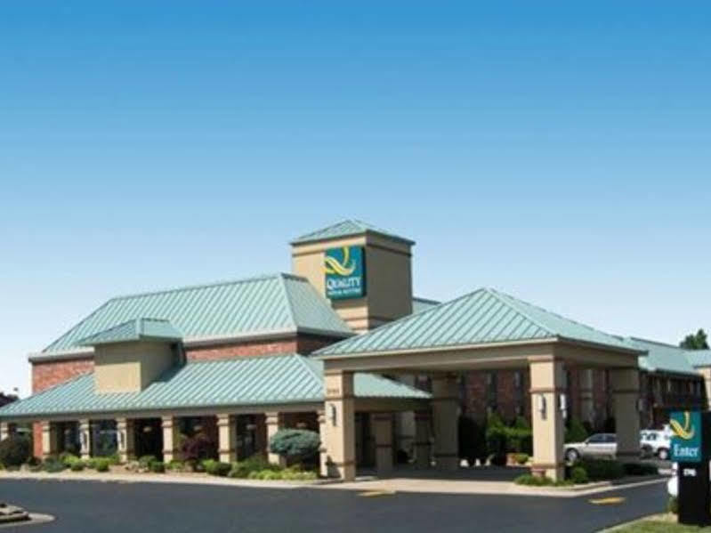 Quality Inn & Suites North Спрингфийлд Екстериор снимка