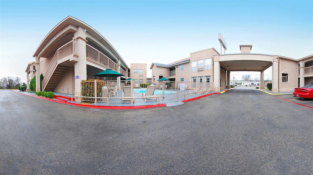 Quality Inn & Suites North Спрингфийлд Екстериор снимка